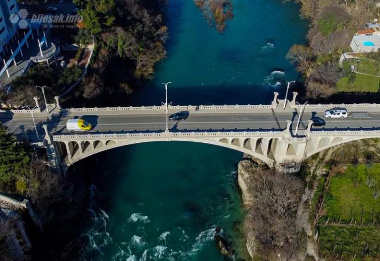 Povremene obustave saobraćaja na Carinskom mostu