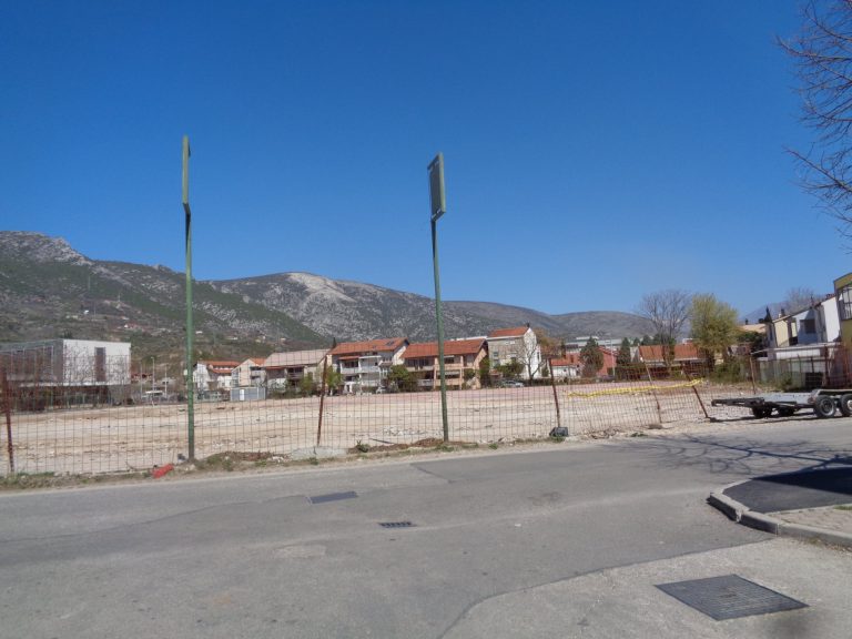 Mostar: Grade se dva velika stambena bloka