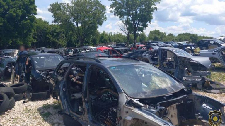 FUP obavio pretrese na auto otpadima u Grudama