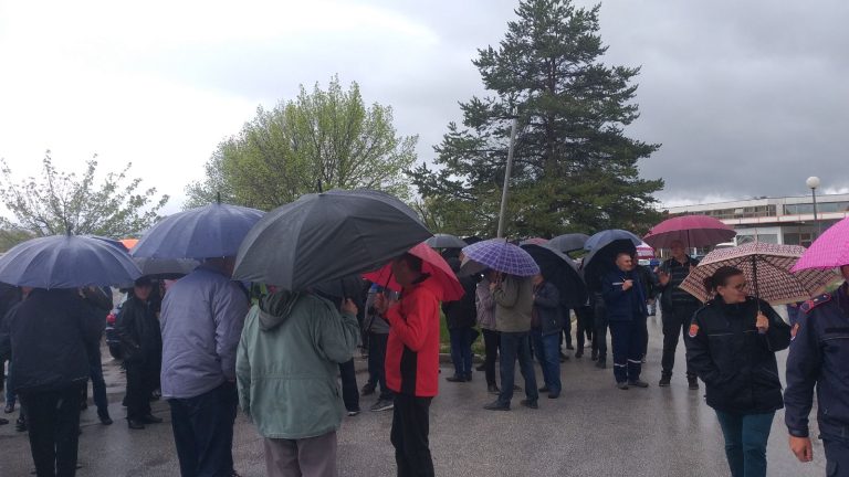 Protest građana ispred Termoelektrane Gacko