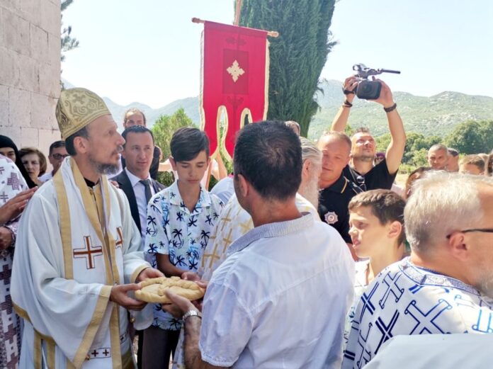 Petropavlov manastir proslavio krsnu slavu