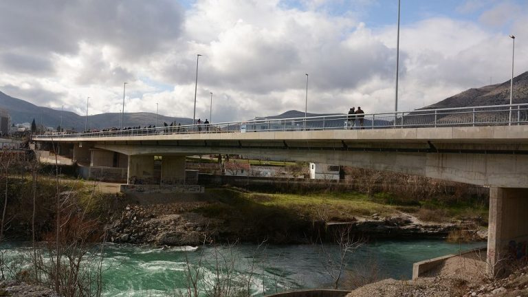 Mostar: Doživio srčani udar za volanom i preminuo