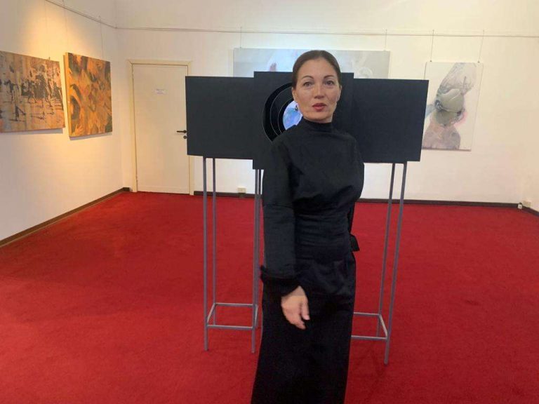 Arleta Ćehić osvojila drugo mjesto na “Bienalu Mediterraneo Art Price” u Italiji