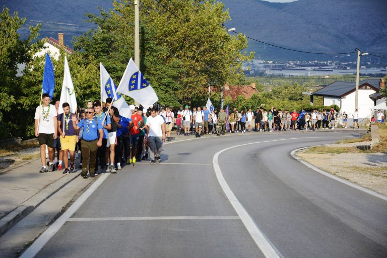Mostar: Održan marš “Pet zlatnih ljiljana”