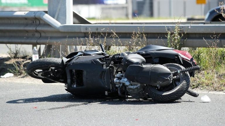 Nesreća u Gacku: Poginuo motociklista