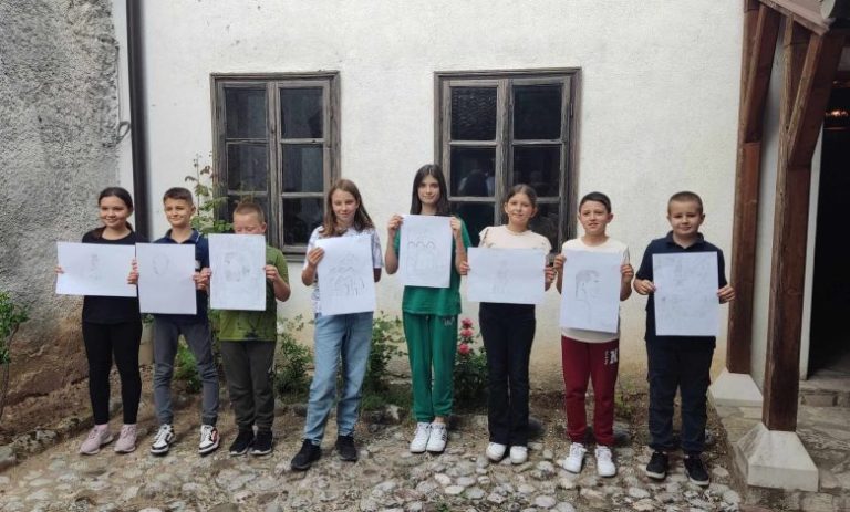 Konjic: Održana likovna radionica „Putem Zukinih karikatura“ za osnovce