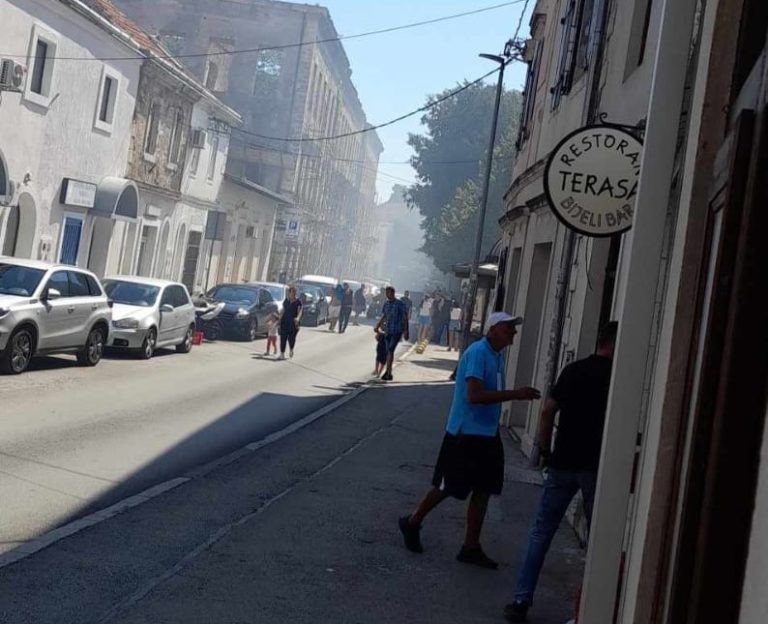 Navijači Željezničara izazvali nerede na Luci, ima povrijeđenih osoba  (VIDEO)