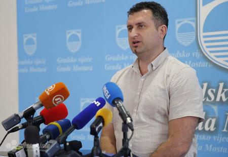 Hujdur: “Nadam se da će se SDP oduprijeti pokušaju oživljavanja ortačke družine koja je opustošila Hercegovinu”