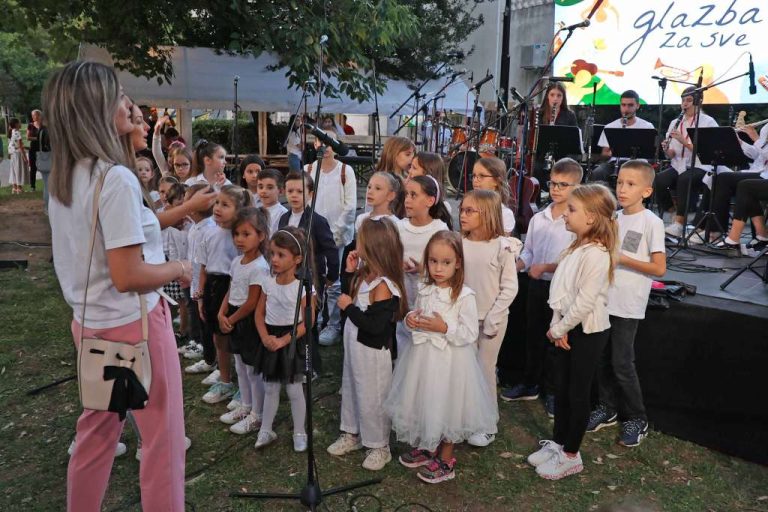 Tamburaški orkestar Mostar priredio mini festival “Glazba za sve”