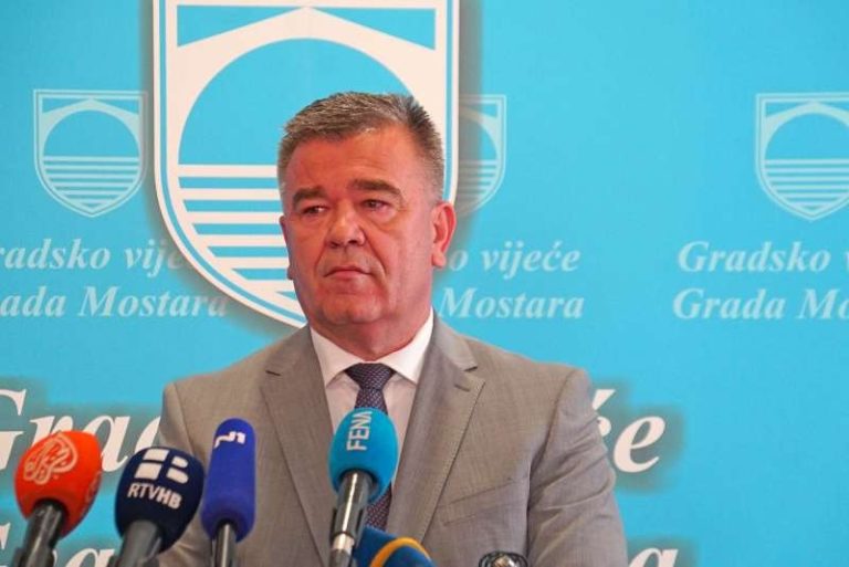 Marić: “Sretan Dan državnosti i neka vječno živi naša Bosna i Hercegovina”