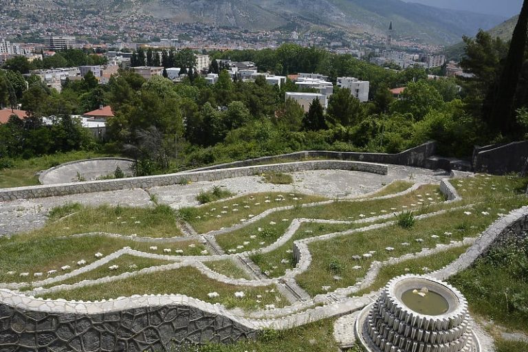 UABNOR Mostar: Zabranjena šetnja do Partizanskog groblja