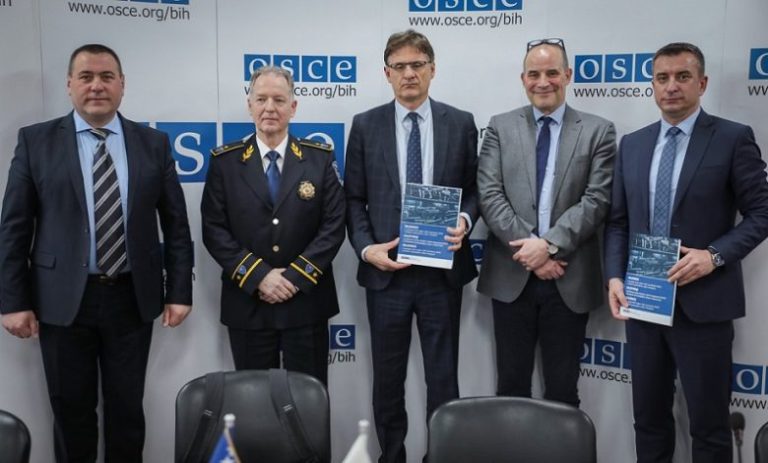 Konjic: Misija OSCE-a u BiH predstavila Smjernice za sigurno rukovanje oružjem u policiji