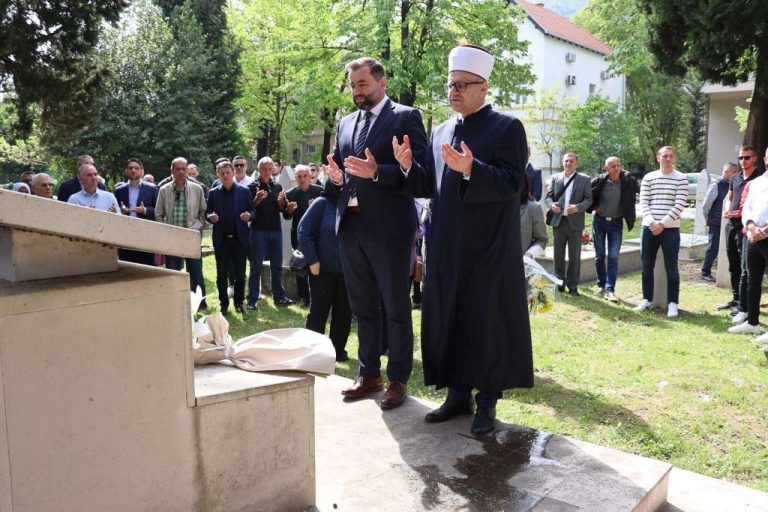 Muftija Dedović: “Neće nam niko određivati mjeru naše slobode”