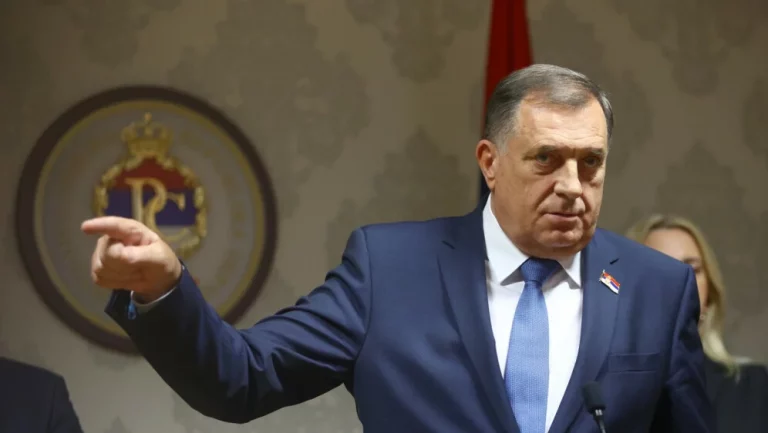 Milorad Dodik osudio napad na povratnike u Gacku