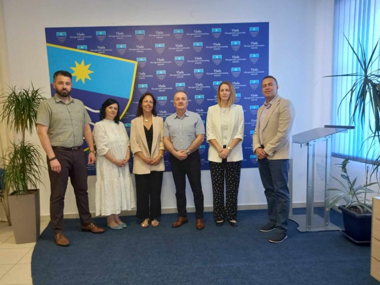 Ministar Velagić održao sastanak sa Clare Sears, direktoricom British Council-a za Zapadni Balkan