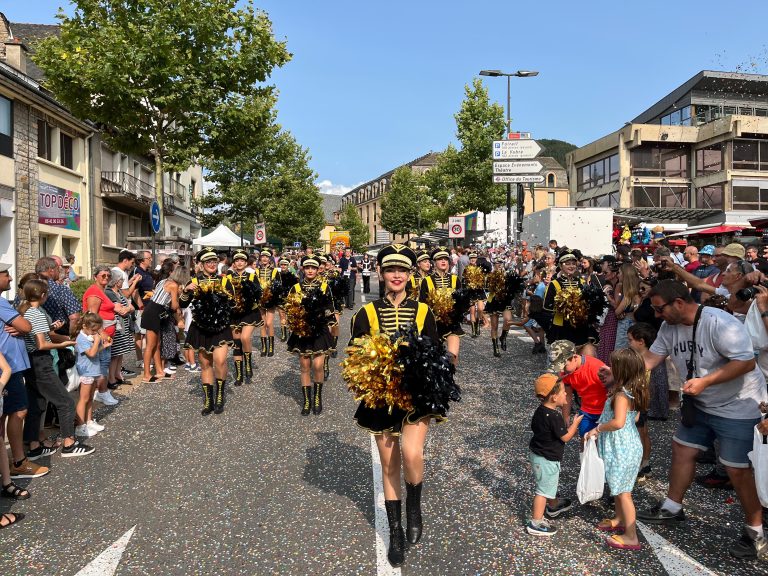 Mostarske mažoretkinje sudjelovale na turneji u Francuskoj