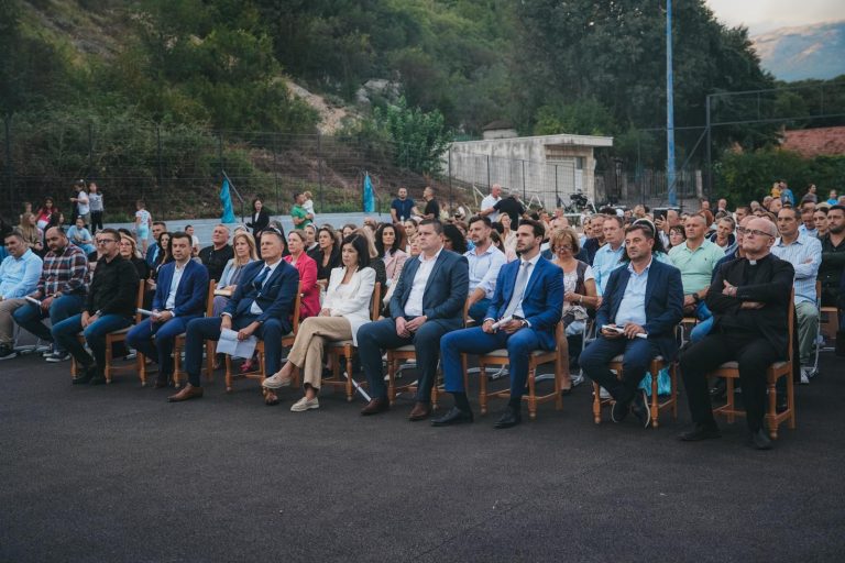 Mještani naselja Vojno i Bijelo Polje proslavili svečano otvorenje nove školske zgrade