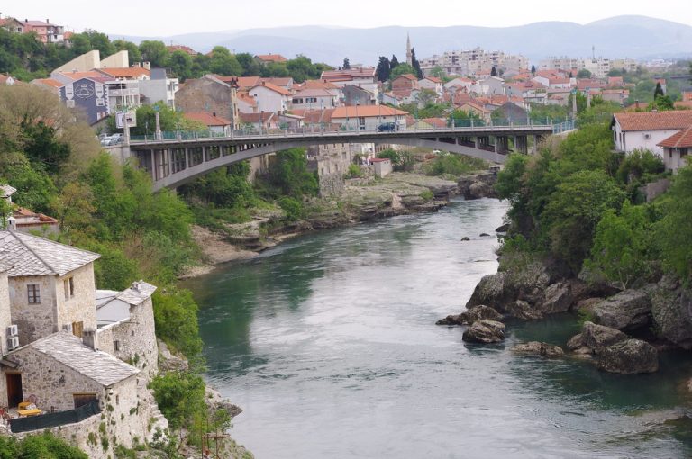 Mostar: Ispod Lučkog mosta, u Neretvi, pronađeno tijelo žene