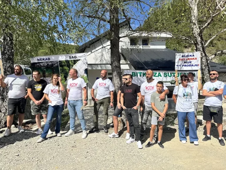 Održan protest „Bitka za Sutjesku“