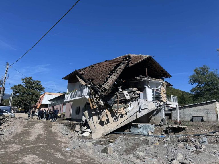 Apel iz Konjica: Molimo da više ne donosite stvari, svi naši kapaciteti su popunjeni