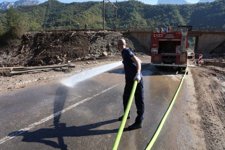 Civilna zaštita HNK: Intenzivni radovi na osposobljavanju za promet magistralne ceste Jablanica-Blidinje