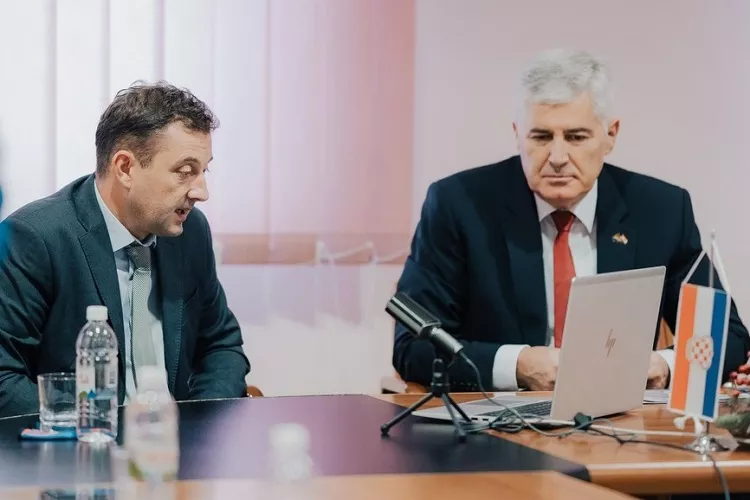 Čović potvrdio: Kordić ostaje gradonačelnik Mostara