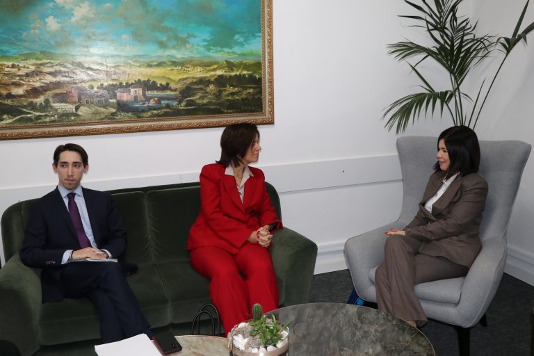 Nastupni posjet: Premijerka Buhač sa ambasadoricom Španije