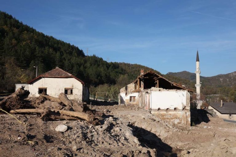 Nastavljeni radovi na raščišćavanju ruševina u Donjoj Jablanici