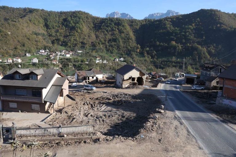 Jablanica i Konjic: Radovi na otklanjanju kvarova električne i vodovodne mreže, te čišćenju cesta još traju