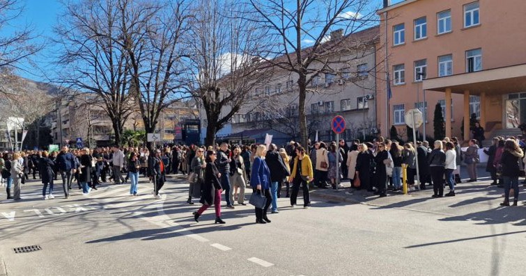 Sindikati nisu prihvatili ponudu Vlade HNK, štrajk se nastavlja