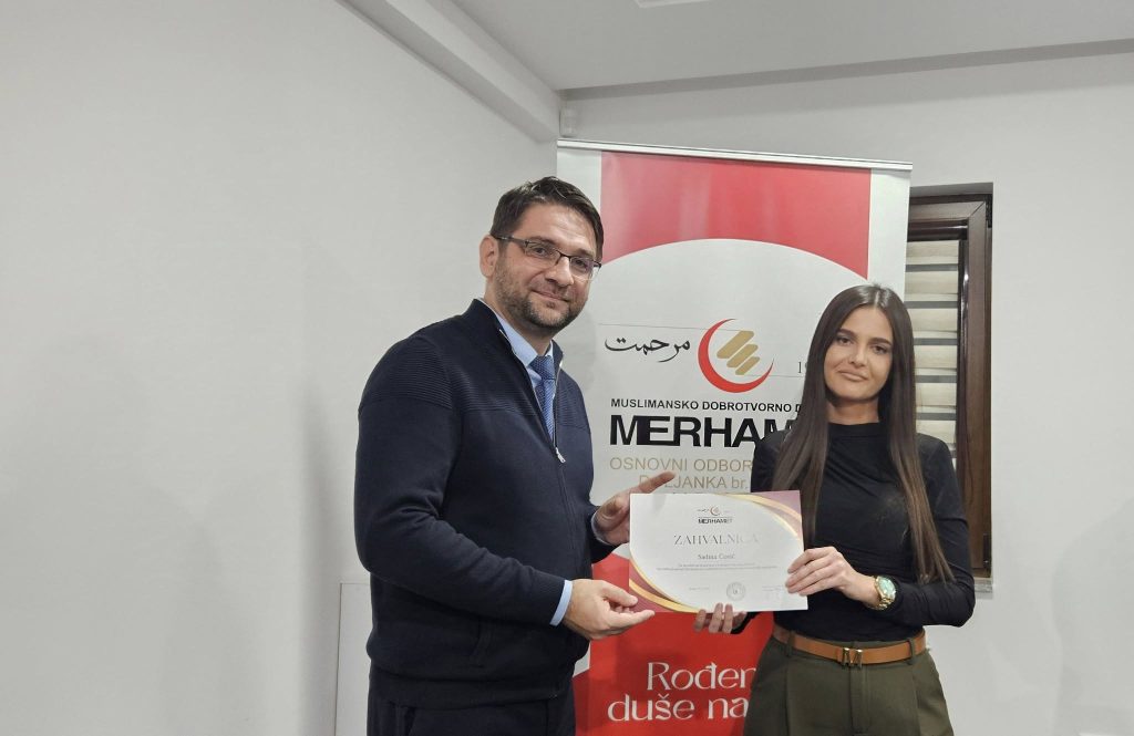 Tokom večeri prikazan je i dokumentarni film o Merhametu, te nakon programa upriličeno je druženje sa volonterima