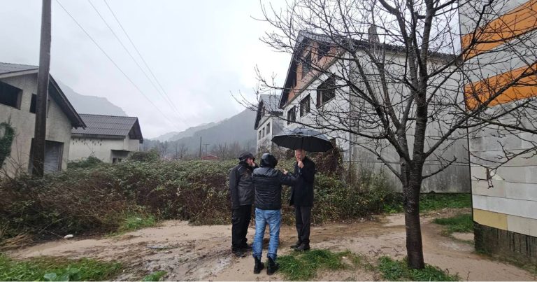Jablanica: Udruženje Pomozi.ba kupilo zemljište za izgradnju 15 stambenih objekata za postradale u poplavama