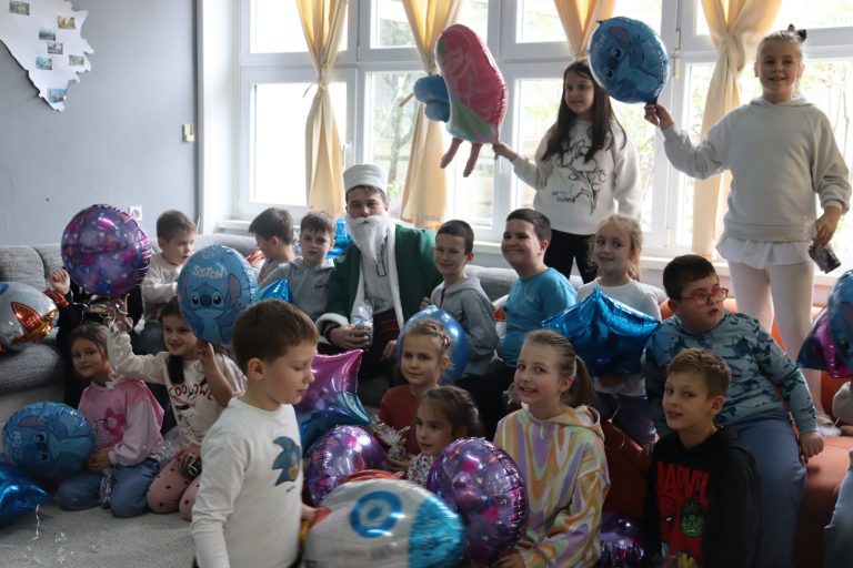 Četvrta osnovna: Nasrudin-hodža se družio sa mališanima