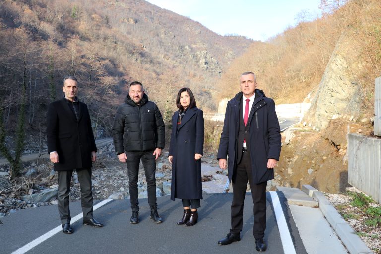 Premijerka Buhač i ministar Bevanda se uvjerili u tok radova na obnovi cesta u Konjicu i Jablanici