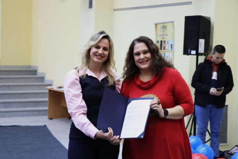 Federalno ministarstvo obrazovanja dodijelilo sredstva za 56 znanstvenika i istraživača (VIDEO)