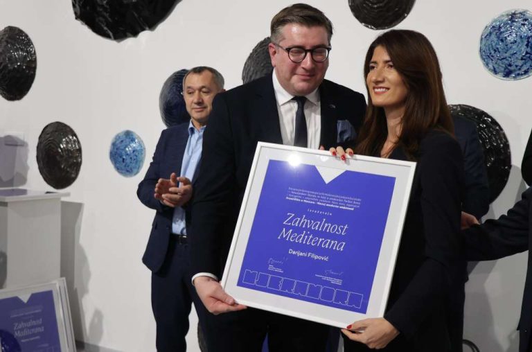 Izložba “Mjera mora” otvorena u Muzeju moderne umjetnosti u Mostaru