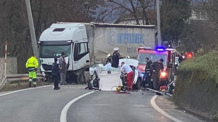 Četiri osobe poginule u stravičnom sudaru na magistralnom putu M-17 Konjic-Jablanica