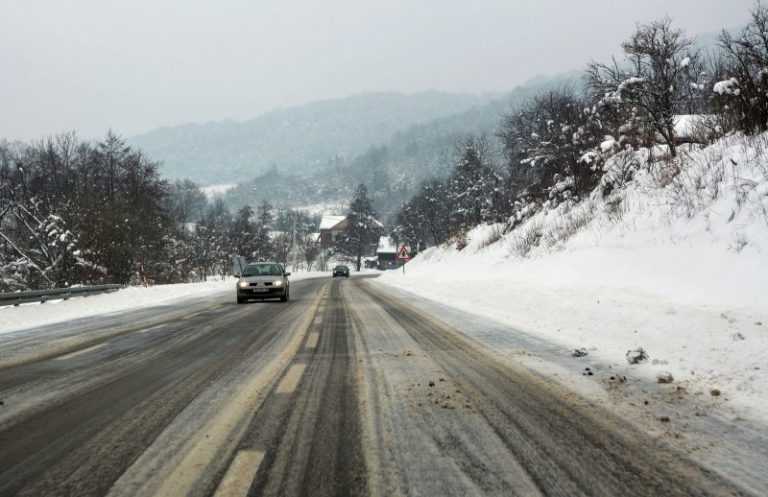 BIHAMK: Ceste klizave, moguća mjestimična poledica