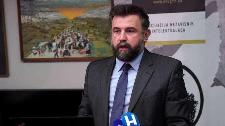 Denis Gratz predložio da se nedjeljom zabrani rad kladionica u FBiH