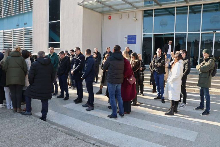 Mostar Sindikat Sveučilišta traži sastanak sa rektorom Tomićem i povećanje plaća