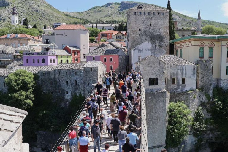 Turizam: Poziv malim iznajmljivačima na području Mostara