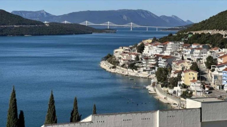 Neum: Povećan iznos jednokratne pomoći za novorođeno dijete