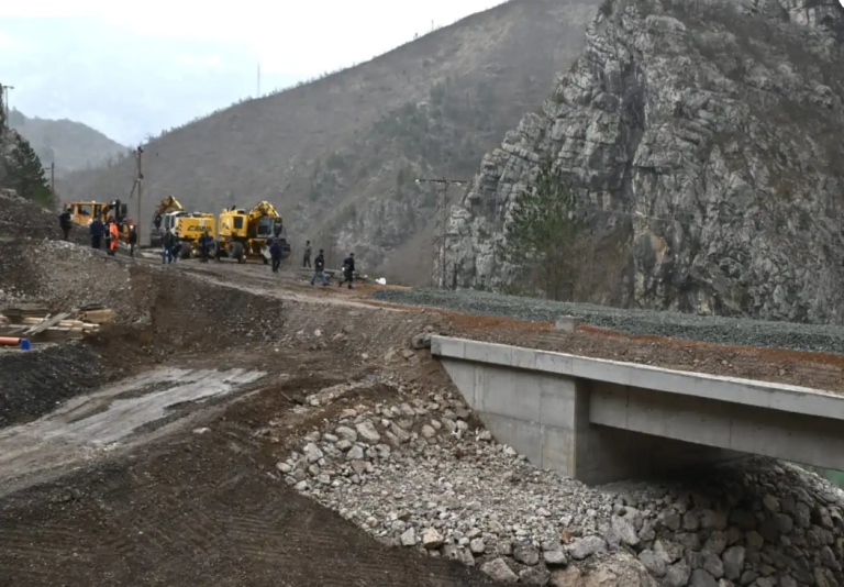 Završena obnova pruge: Večeras kreću vozovi prema Pločama!
