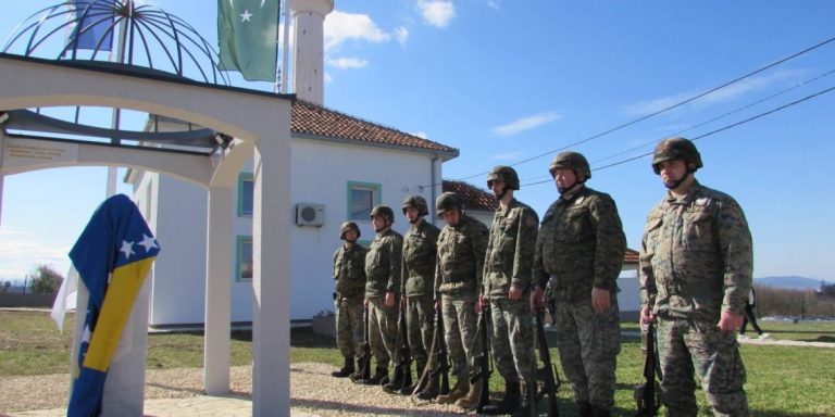 Stolac: Otvoreno spomen obilježje šehidima u Prenju