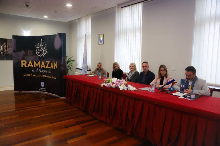 Podizanje zastave i vatromet: Večeras otvaranje manifestacije „Ramazan u Mostaru“