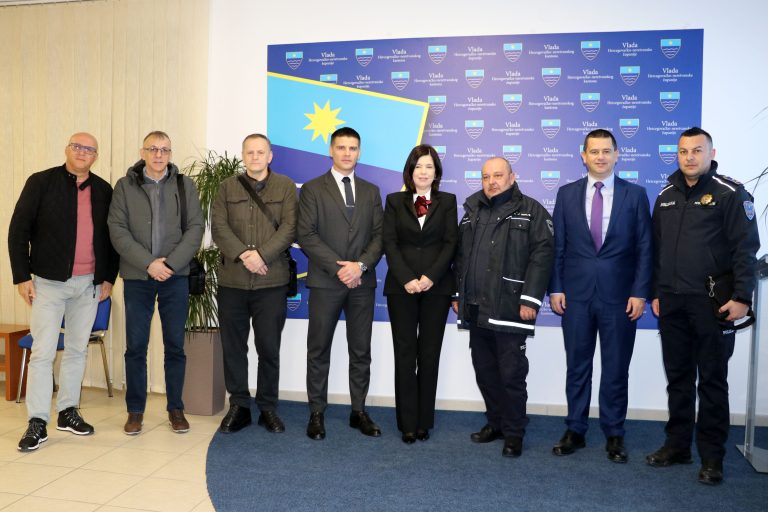 Vlada HNK: Potpisan novi Kolektivni ugovor sa Sindikatom policije