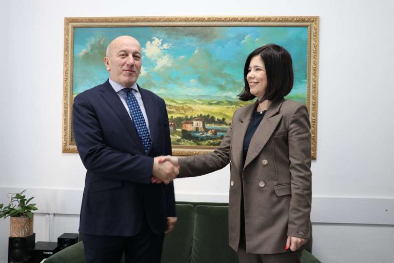 Premijerka Buhač i premijer Ćulov razgovarali o boljem povezivanju Mostara i Goražda