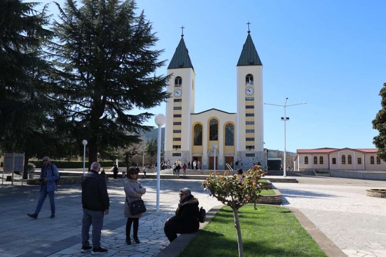 Međugorje: Turistička sezona počela ranije, stigli hodočasnici iz Italije i Koreje