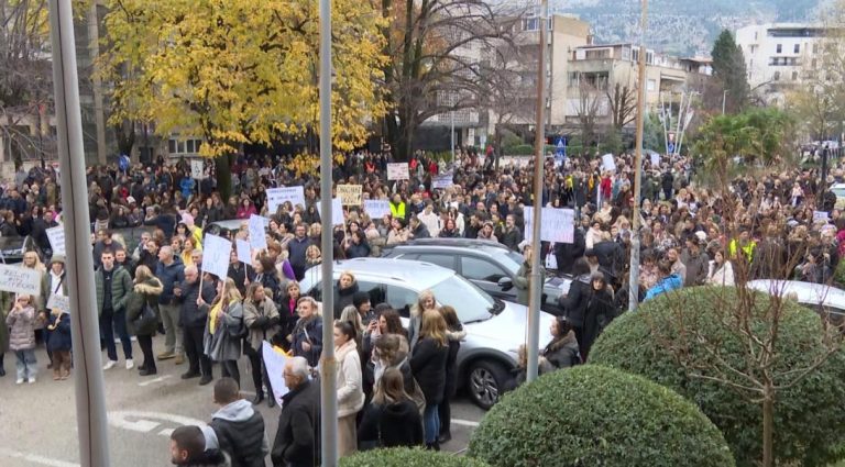 Vlada HNK i sindikati prosvjete još bez dogovora: Ponuđeno povećanje koeficijenata i osnovice u tri koraka