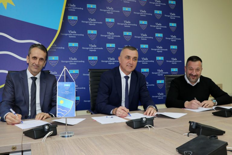 Potpisan ugovor za drugu fazu sanacije regionalnih saobraćajnica u Jablanici i Konjicu